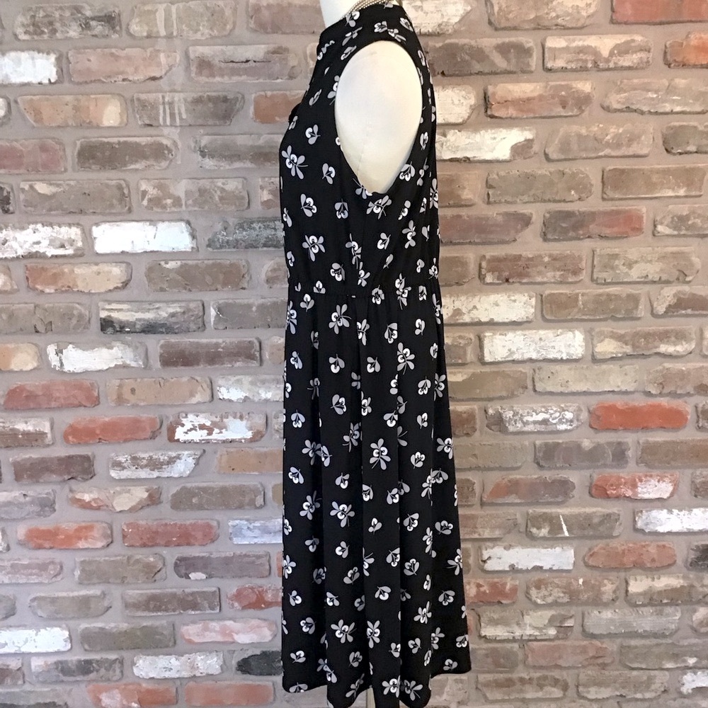 ANNE KLEIN Women's Black & Gray Floral Sleeveless Waist Defining Midi Sundress - Picture 3 of 6
